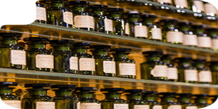 چگونه عطر بزنیم تا ماندگاری بیشتری داشته باشد؟
